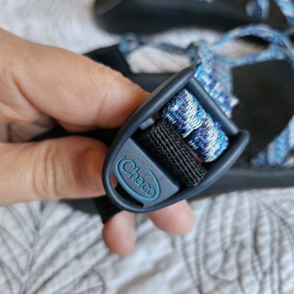 EUC Chaco Z Cloud X2 Pivot Navy Blue Comfy Strappy Sport Sandals 8 - Picture 5 of 15